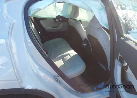 2023 Polestar 2 Long Range Dual Motor/Long Range Dual Motor Plus z USA, uszkodzony, nr VIN YSMED3KA5PL121797